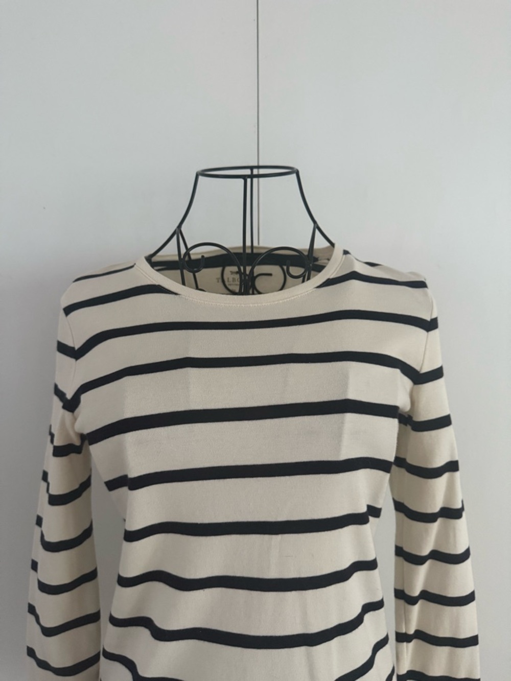 Talbots Striped Long Sleeve Knit Top - Ivory & Navy Sz SP - Picture 4 of 11